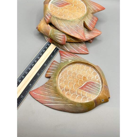 Beach House Decor Fish Coasters Set of 4 80s 90s Wood Carved Pastel Angel Fish - Picture 8 of 9